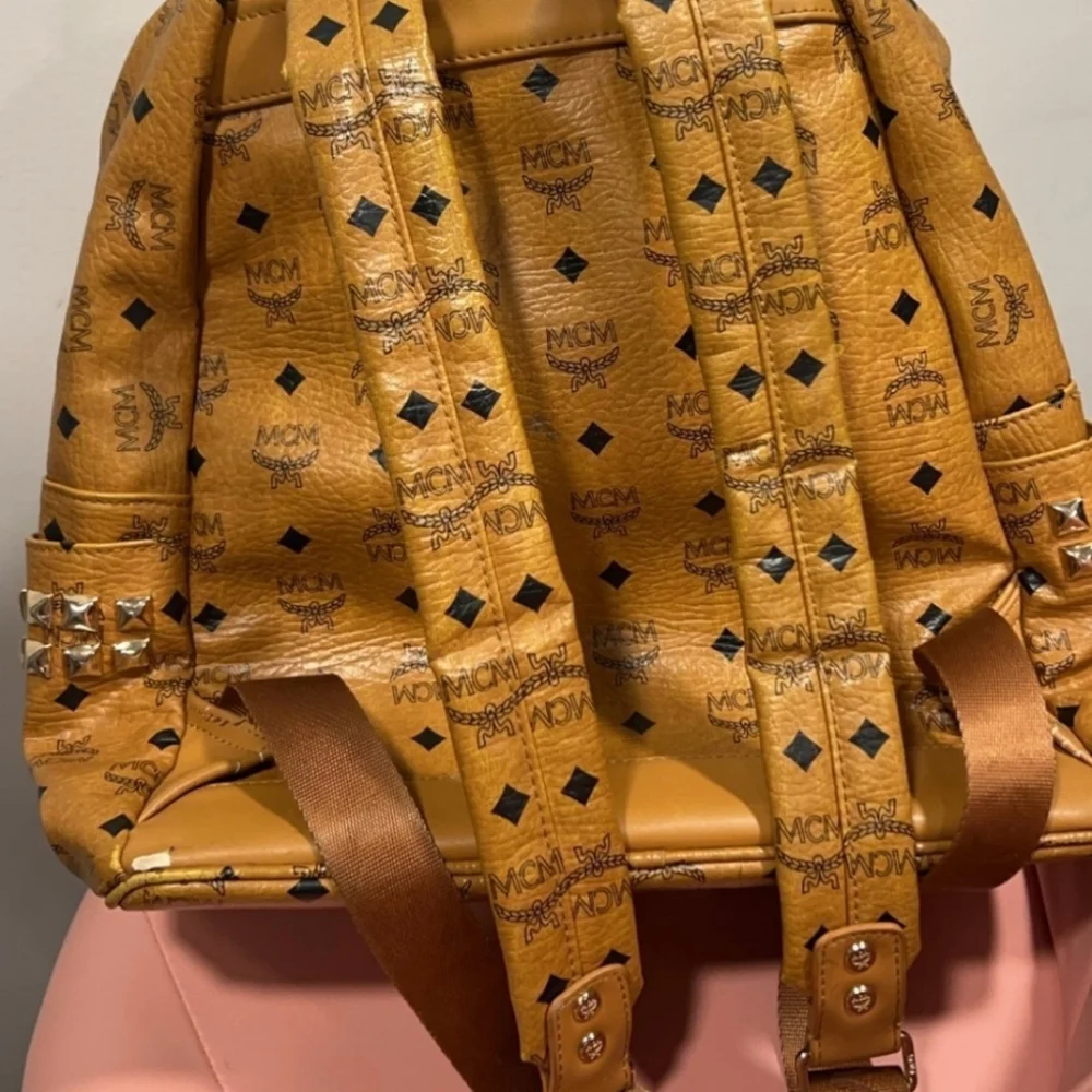 Light brown bookbag - Picture 3 of 7